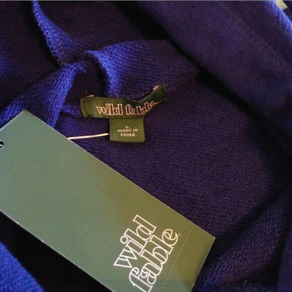 Wild Fable Purple Drop Shoulder Cropped Hoodie - Picture 4 of 5